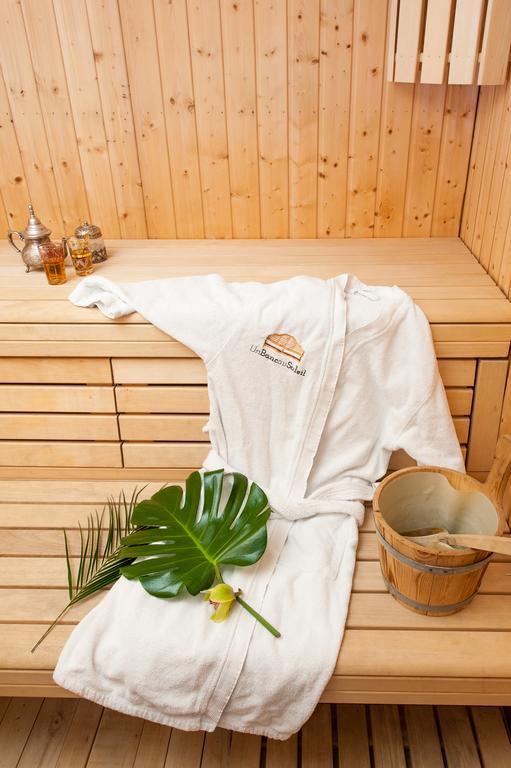 Un Banc Au Soleil Bed & Breakfast Marsilly  Ngoại thất bức ảnh