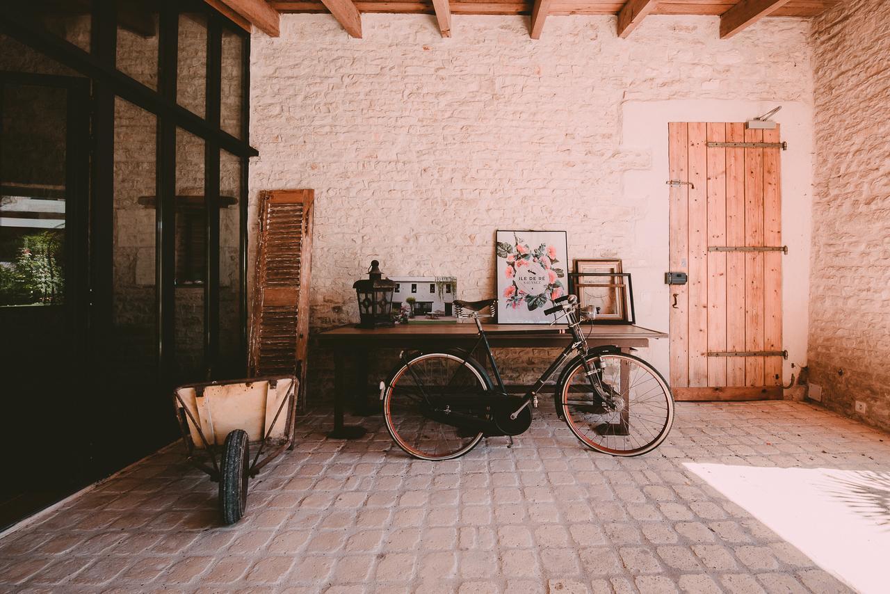Un Banc Au Soleil Bed & Breakfast Marsilly  Ngoại thất bức ảnh
